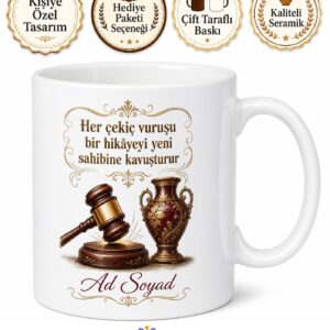 Müzayede Satıcısı Çekiç Vuran Antika Değer Kupa Bardak Müzayede Hediye